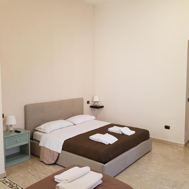Guesthouse Re Ferdinando Νάπολη Εξωτερικό φωτογραφία